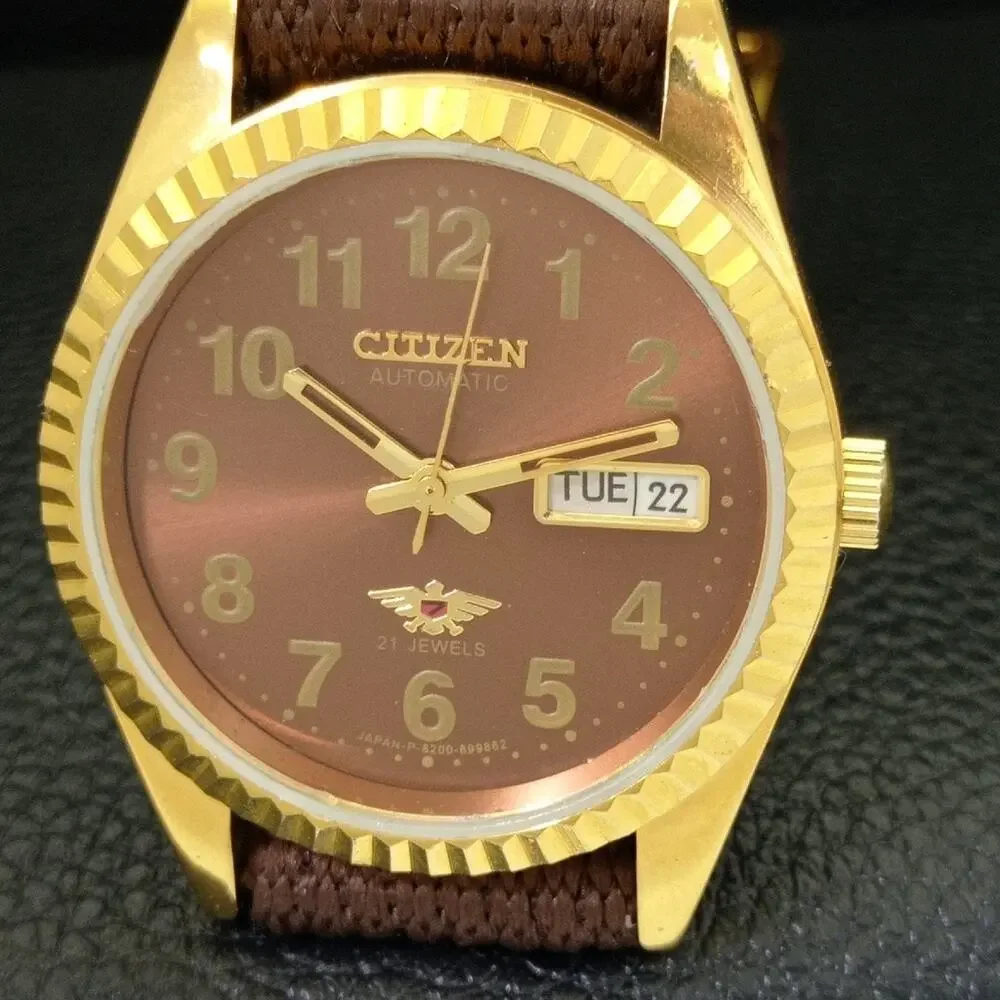 Vintage 1990 Citizen Automatic Mens Gold Watch W/daydate & Brown accents